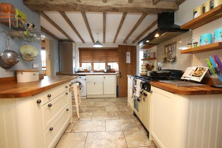 4 bedroom Detached house for sale in Church Lane, Welton, LN2