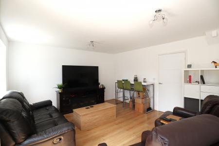 3 bedroom End of terrace house for sale in Craven Way, Navenby, LN5