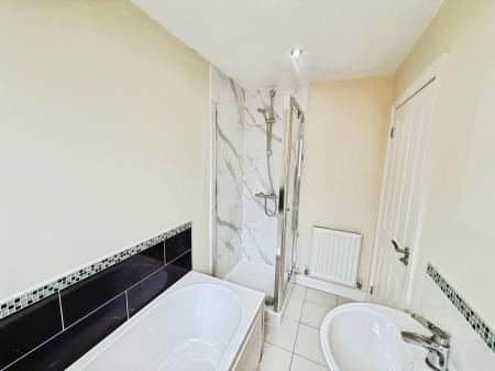 2 bedroom Town house for sale in Dunkirk Road, Lincoln, LN1