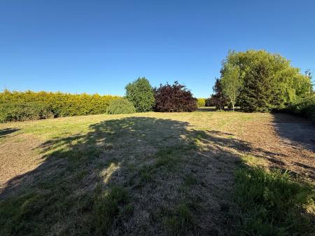 3 bedroom Cottage for sale in Eagle Moor, Eagle, LN6