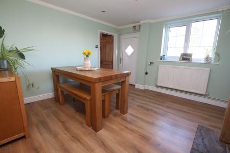 3 bedroom Cottage for sale in Eagle Moor, Eagle, LN6