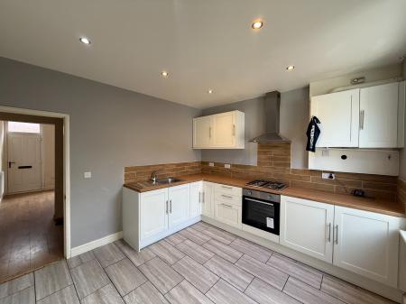 2 bedroom Terraced House for sale in Florence Street, Lincoln, LN2