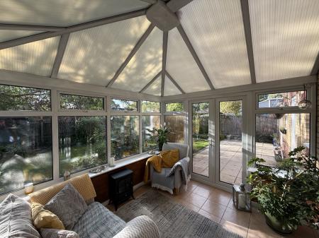 4 bedroom Detached house for sale in Fox Covert, South Hykeham, LN6