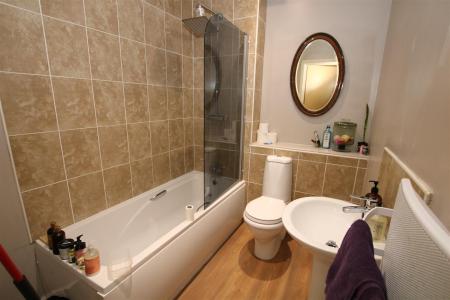 2 bedroom Flat for sale in Friars Mews, Wesleyan Court, Lincoln, LN2