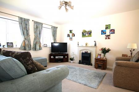 2 bedroom Detached house for sale in Hancock Drive, Bardney, LN3