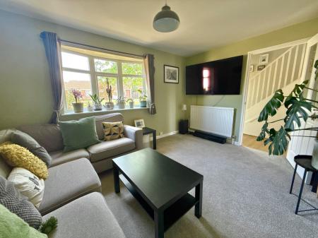 3 bedroom Semi-detached house for sale in Hawthorn Chase, Lincoln, LN2