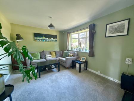 3 bedroom Semi-detached house for sale in Hawthorn Chase, Lincoln, LN2