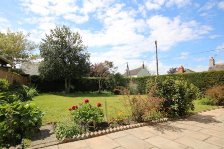 4 bedroom Detached house for sale in High Street, Reepham, LN3