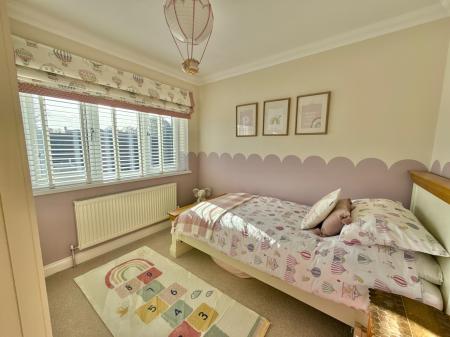 4 bedroom Detached house for sale in Holme Drive, Sudbrooke, LN2