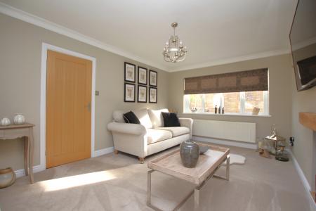 4 bedroom Detached house for sale in Holme Drive, Sudbrooke, LN2