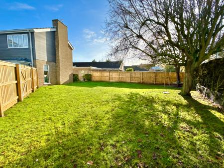 4 bedroom Detached house for sale in Holme Drive, Sudbrooke, LN2
