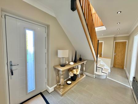 4 bedroom Detached house for sale in Holme Drive, Sudbrooke, LN2