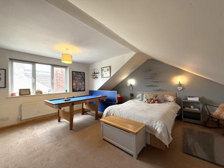 4 bedroom Detached house for sale in Holmes Lane, Dunholme, LN2