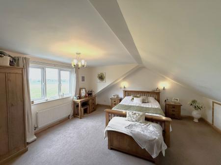 4 bedroom Detached house for sale in Holmes Lane, Dunholme, LN2