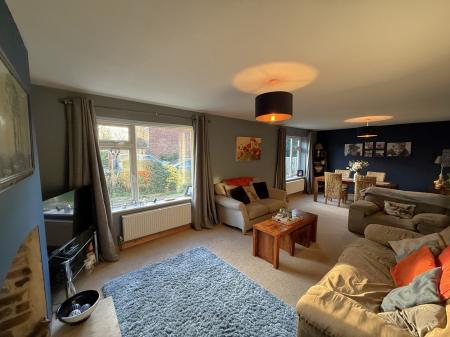 4 bedroom Detached house for sale in Holmes Lane, Dunholme, LN2