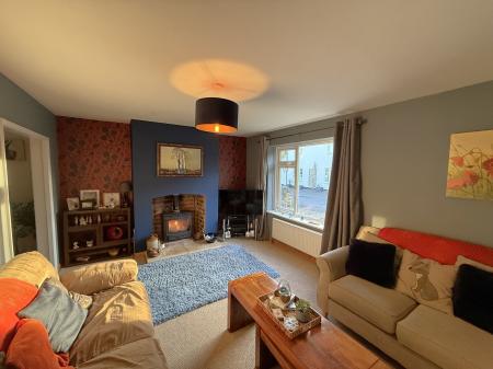 4 bedroom Detached house for sale in Holmes Lane, Dunholme, LN2