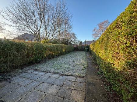 3 bedroom Terraced House for sale in Lamb Gardens, Lincoln, LN2