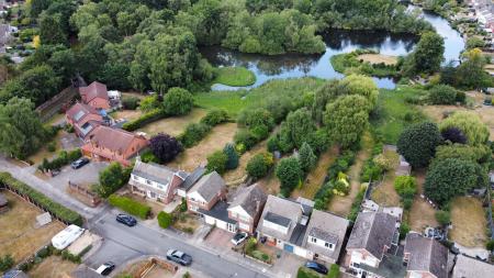 3 bedroom Detached house for sale in Landmere Grove, Lincoln, LN6