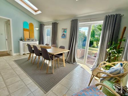 3 bedroom Detached house for sale in Landmere Grove, Lincoln, LN6