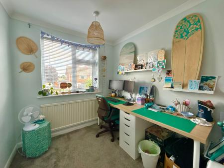 3 bedroom Detached house for sale in Landmere Grove, Lincoln, LN6