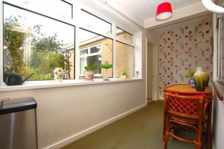 3 bedroom Detached bungalow for sale in Lincoln Road, Dunholme, LN2