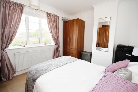 4 bedroom Semi-detached house for sale in Lincoln Road, Branston, LN4