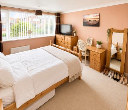 3 bedroom Detached house for sale in Lintin Close, Heighington, LN4
