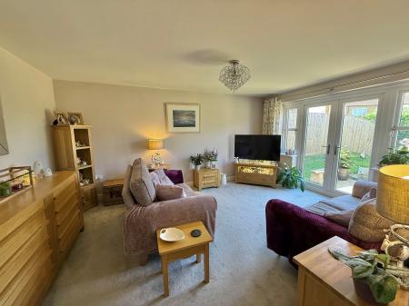 3 bedroom Detached bungalow for sale in Long Barrow Mews, Navenby, LN5