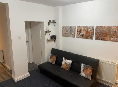 2 bedroom End of terrace house for sale in Lonsdale Place, Lincoln, LN5