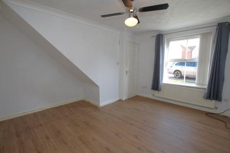 2 bedroom Semi-detached house for sale in Lupin Road, Lincoln, LN2