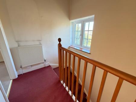 2 bedroom Semi-detached house for sale in Cliff Road, Leadenham, LN5