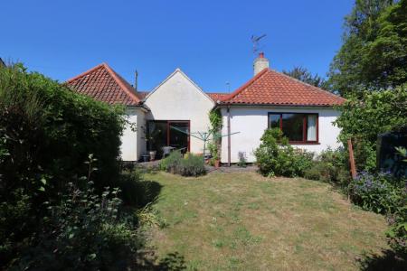4 bedroom Detached bungalow for sale in Main Street, Torksey, LN1