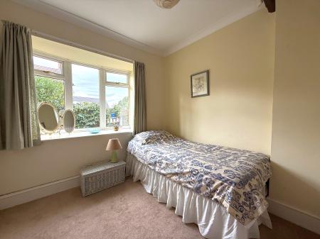 4 bedroom Detached bungalow for sale in Main Street, Torksey, LN1