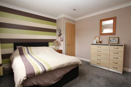 3 bedroom Terraced House for sale in Manor Court, Sudbrooke, LN2