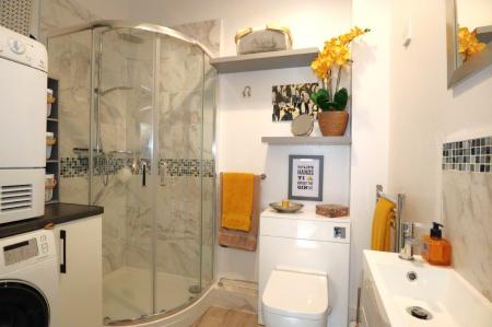 4 bedroom Town house for sale in Marine Walk, Burton Waters, Lincoln, LN1