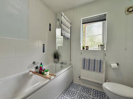 4 bedroom Detached house for sale in Mercer Drive, Lincoln, LN1