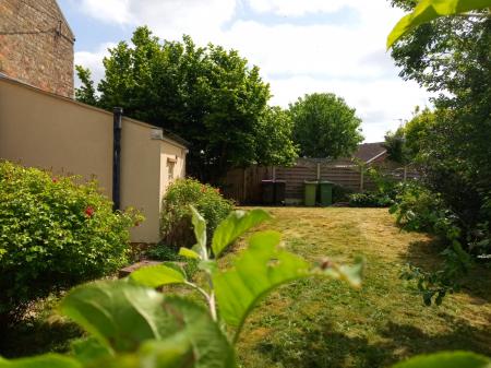 2 bedroom Semi-detached house for sale in Mill Hill, Nettleham, LN2