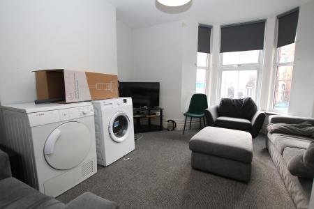 7 bedroom Terraced House for sale in Monks Road, Lincoln, LN2