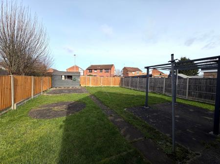 2 bedroom Bungalow for sale in Montaigne Crescent, Lincoln, LN2