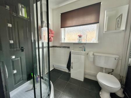 2 bedroom Bungalow for sale in Montaigne Crescent, Lincoln, LN2