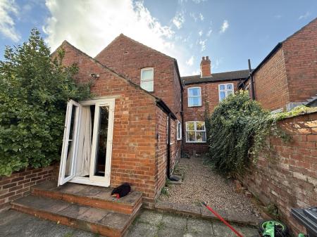 3 bedroom Terraced House for sale in Mount Street, Lincoln, LN1