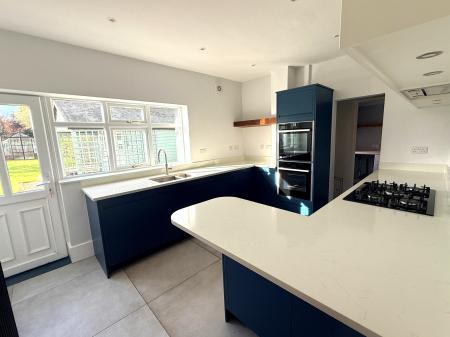 3 bedroom Detached house for sale in Nettleham Road, Lincoln, LN2