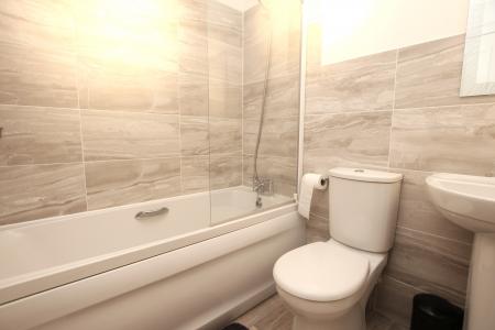 3 bedroom Town house for sale in New Swan Close, Witham St Hughs, LN6