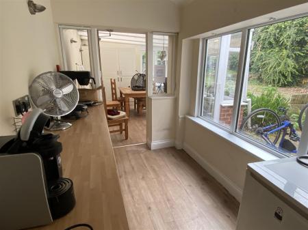 8 bedroom End of terrace house for sale in Newport, Lincoln, LN1