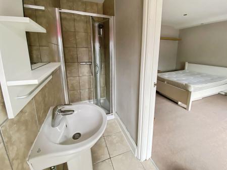 8 bedroom End of terrace house for sale in Newport, Lincoln, LN1