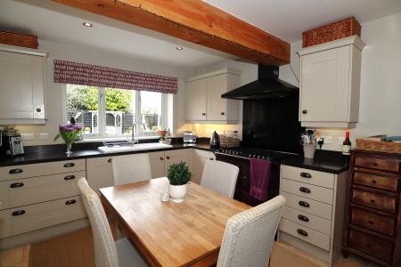 4 bedroom Detached house for sale in Nocton Park Road, Nocton, LN4