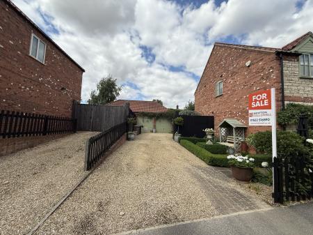 4 bedroom Detached house for sale in Nocton Park Road, Nocton, LN4