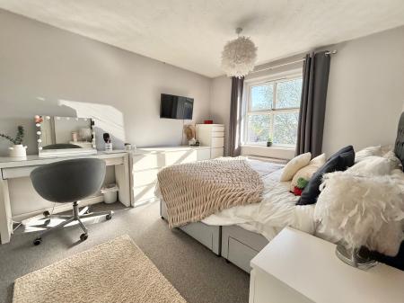 4 bedroom Detached house for sale in Paddock Lane, Metheringham, LN4