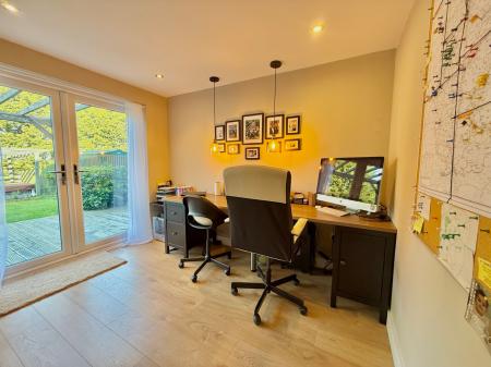 4 bedroom Detached house for sale in Paddock Lane, Metheringham, LN4