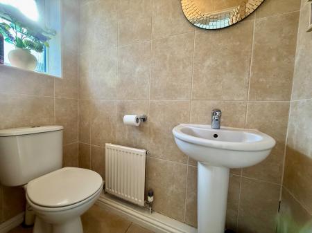 4 bedroom Detached house for sale in Paddock Lane, Metheringham, LN4